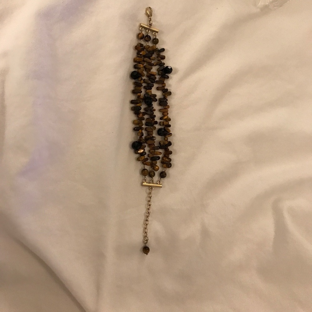 Beautiful Ann Taylor tiger eye bracelet