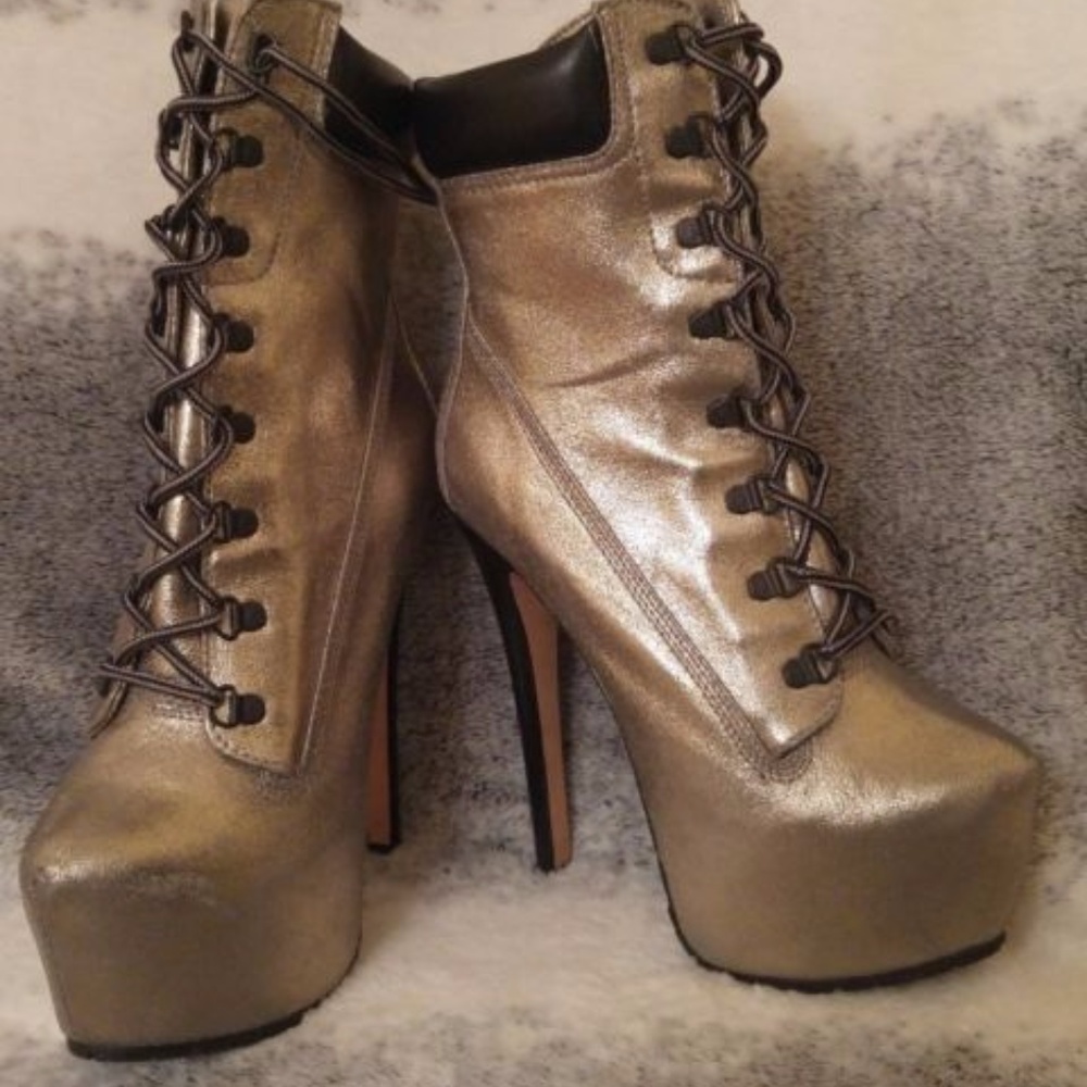 ZiGi Girl Z-Jo Sexy Pewter Stiletto Boots