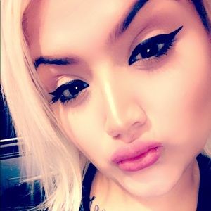 Meet your Posher, Erika