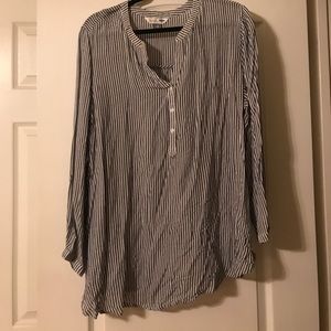 Old Navy blue and white stripe tunic shirt Old Navy blue and white stripe tunic shirt