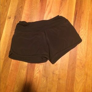 Black Lululemon shorts