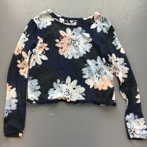 🐺SALE 🐺Floral Long Sleeve