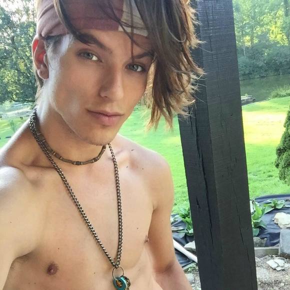 Meet your Posher, Jeremy - Picture 1 of 1