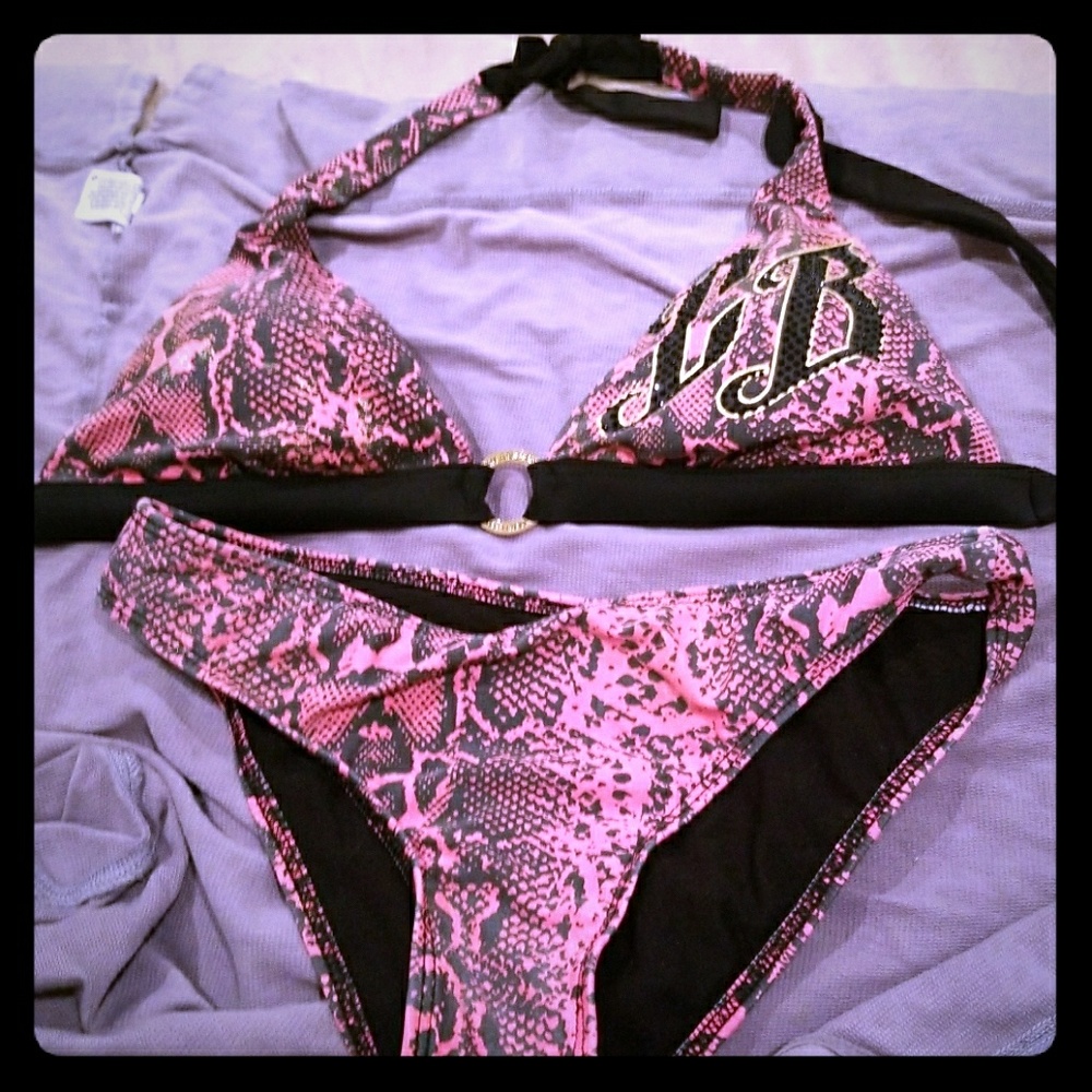 👙 bikini