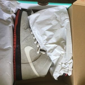 Nike SB "Black Wolf's" size 9 dead stock