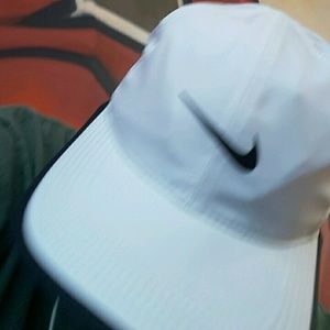 Meet your Posher, Isaiah