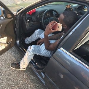 Meet your Posher, Devonte