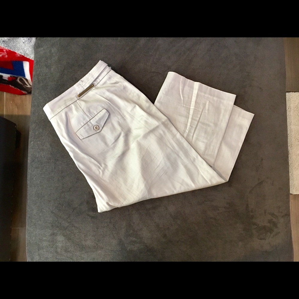 Cropped Pant - Picture 3 of 4