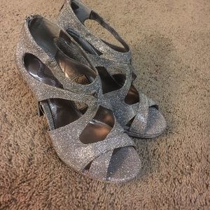 Nina Heels Size 8 Nina Heels Size 8