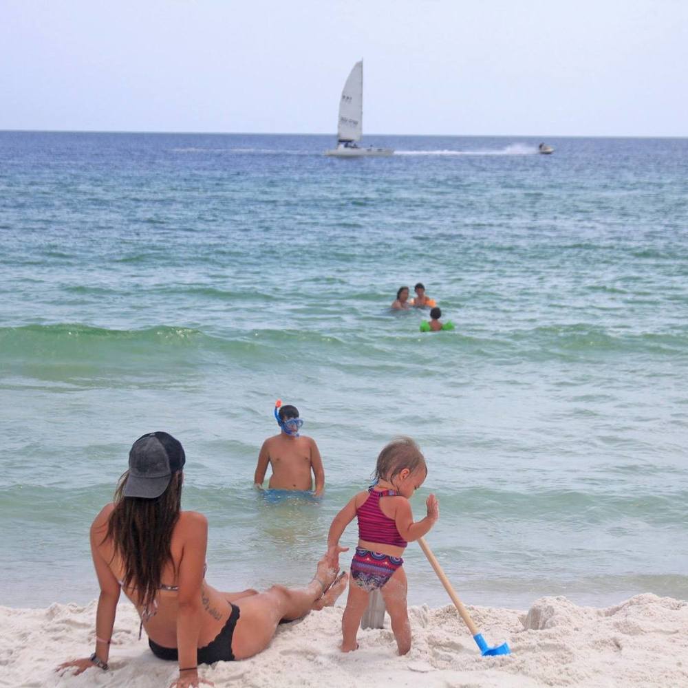 Meet your Posher, Abigail