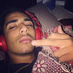 Meet your Posher, Omar