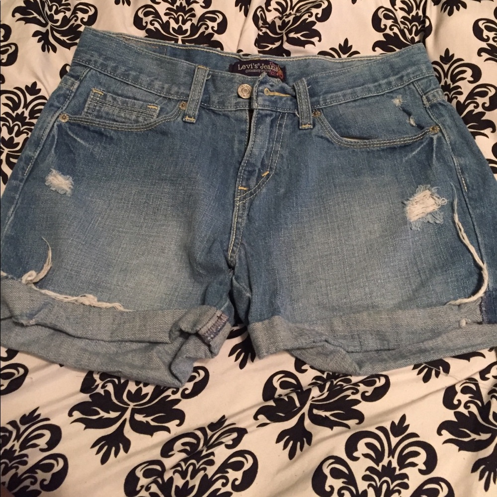 Levi’s Denim Boyfriend Short