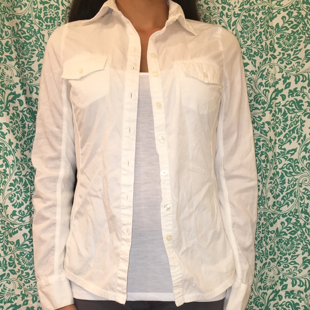 🌟White Converse Button Up🌟