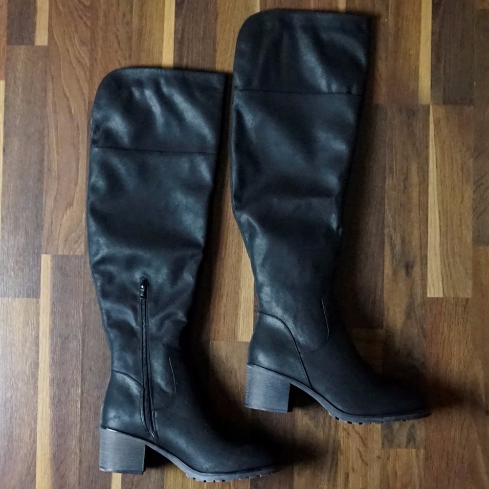 Black Knee High Boots