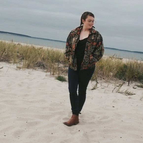 Meet your Posher, Mar - Picture 2 of 3