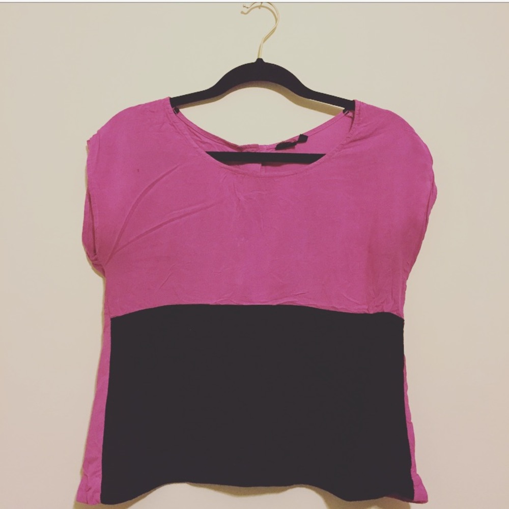 Color Block shirt.