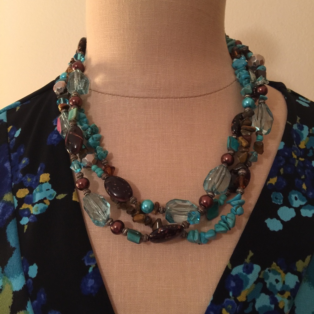 Triple strand turquoise necklace