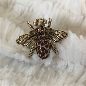 Bumblebee cocktail ring Jewelmint