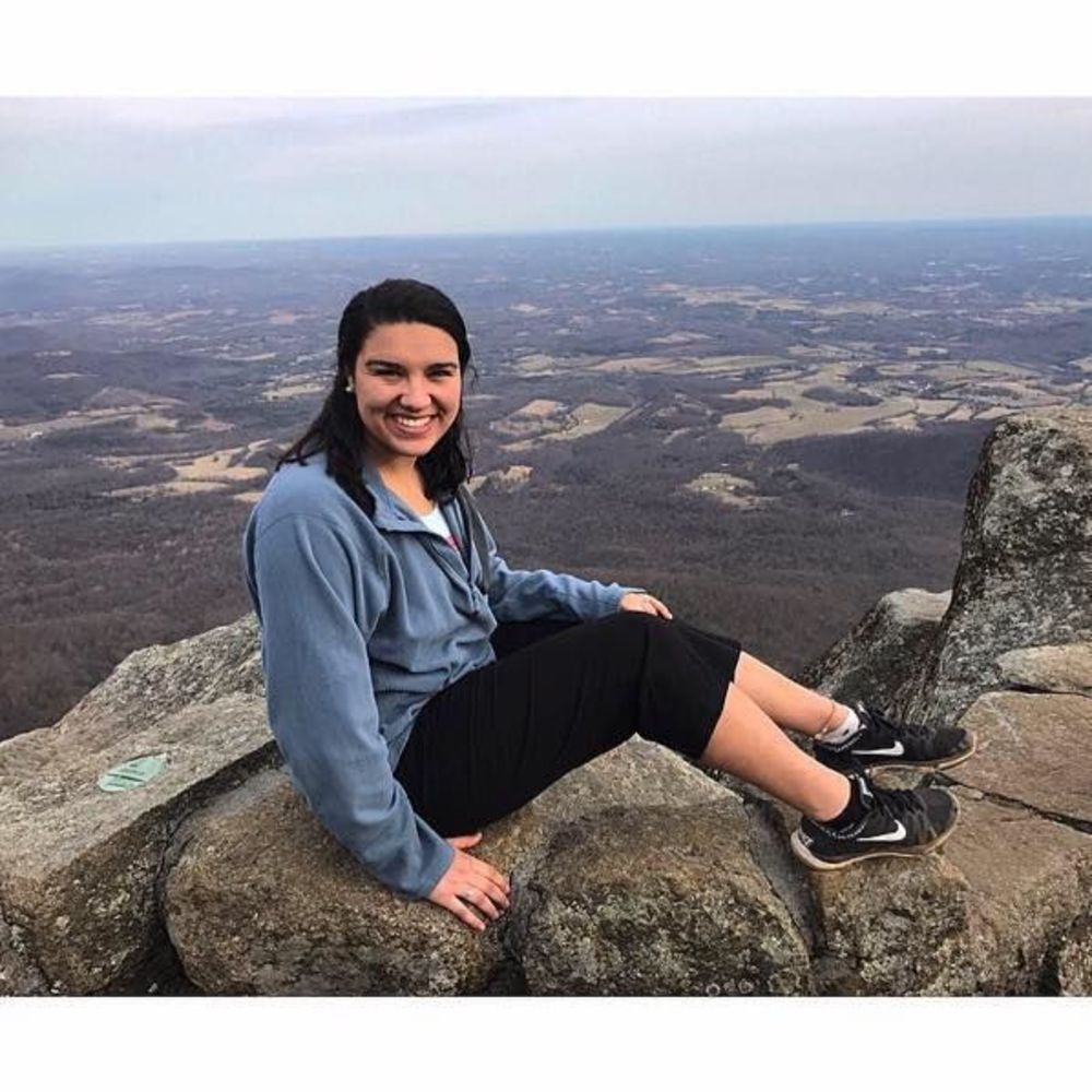 Meet your Posher, Korinne