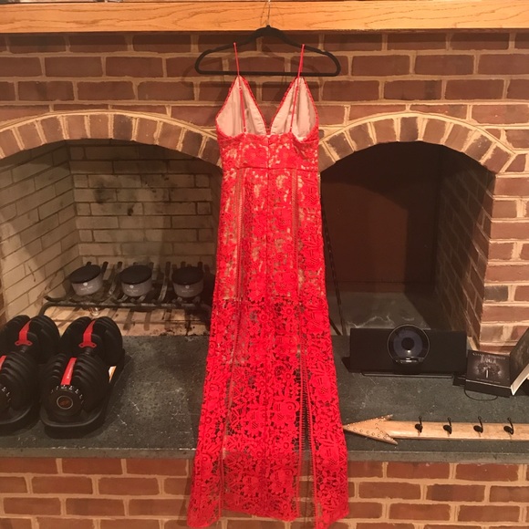 JARLO London Jayden red lace midi dress - Picture 6 of 7