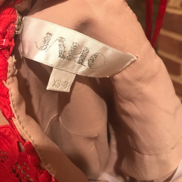 JARLO London Jayden red lace midi dress - Picture 7 of 7