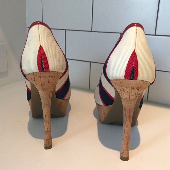 Peep toe navy white & red heels - Picture 4 of 7