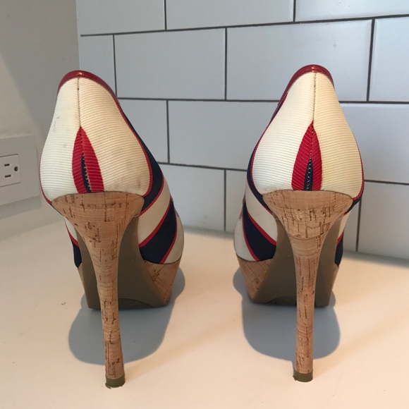 Peep toe navy white & red heels - Picture 5 of 7