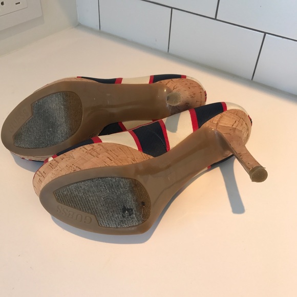 Peep toe navy white & red heels - Picture 6 of 7