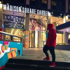 Meet your Posher, Miles