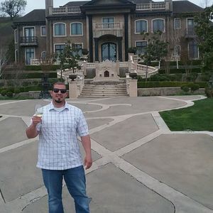 Meet your Posher, Derek