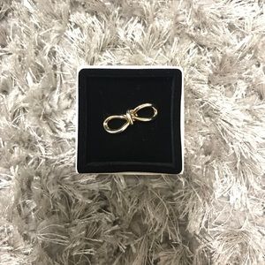 Balenciaga • Pale Gold Bow Ring