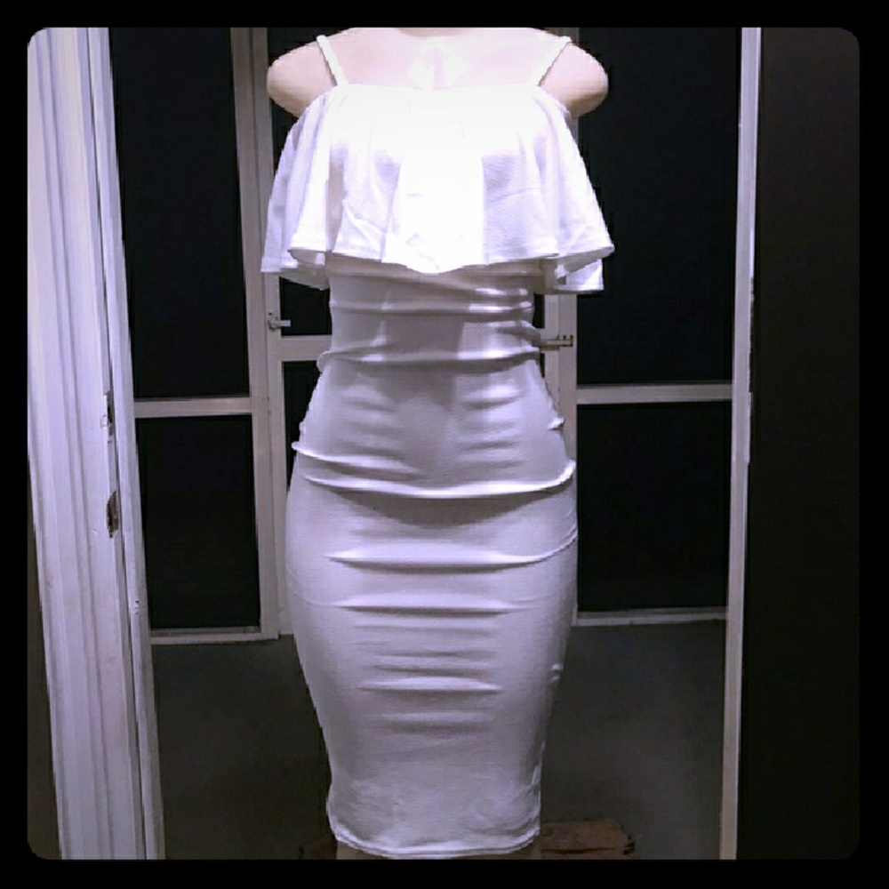 Flirty bodycon dress!