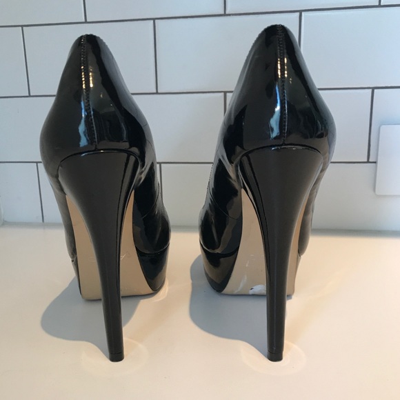 Black patent heels - Picture 3 of 4