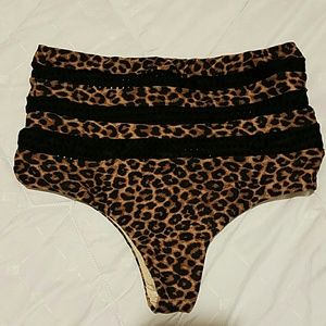 Acacia Madrid bikini bottom Acacia Madrid bikini bottom