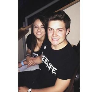 Meet your Posher, Alex