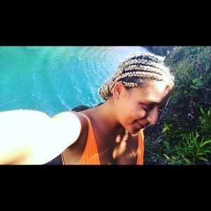 Meet your Posher, Taylor