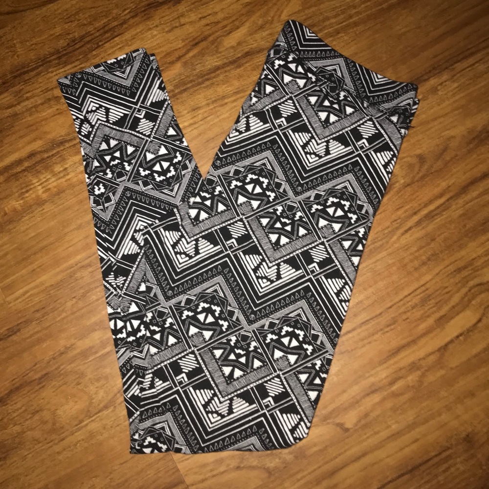 SOLD VS Pink Leggings size M