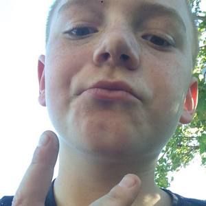 Meet your Posher, Chaz