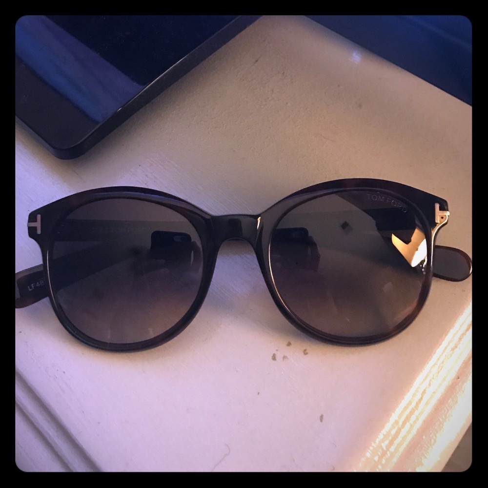 Tom Ford round sunglasses