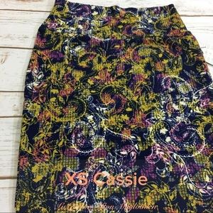 Lularoe Cassie pencil skirt Lularoe Cassie pencil skirt