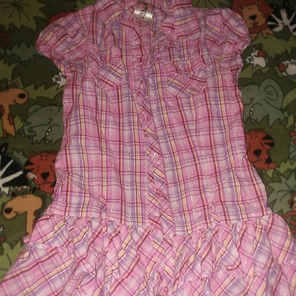 Other - Girls Top with ruffles $3 if bundled