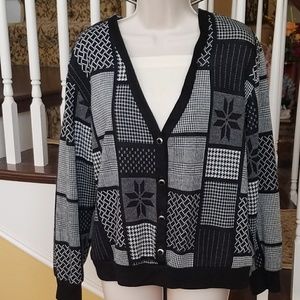 Alfred Dunner holiday cardigan w/ built in shirt M Alfred Dunner holiday cardigan w/ built in shirt M