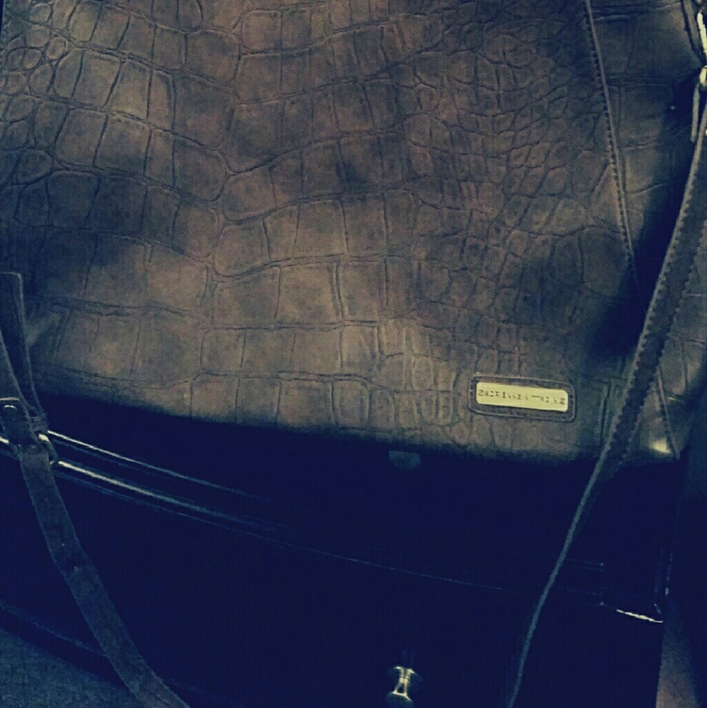adrienne vittadini croco tote