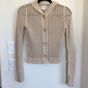 Abercrombie sweater. Women's junior size (L). Abercrombie sweater. Women's junior size (L).
