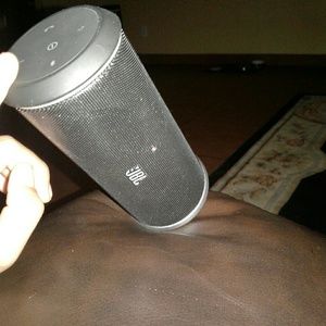 Jbl speaker flip 2