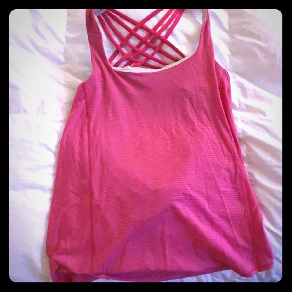 Free to be wild lululemon tank 8
