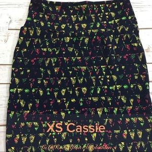 Lularoe Cassie pencil skirt Lularoe Cassie pencil skirt