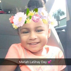 Meet your Posher, Regina