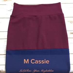 Lularoe Cassie pencil skirt Lularoe Cassie pencil skirt