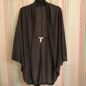 NWOT Ambiance Apparel Gray Cardigan -Size 3X NWOT Ambiance Apparel Gray Cardigan -Size 3X